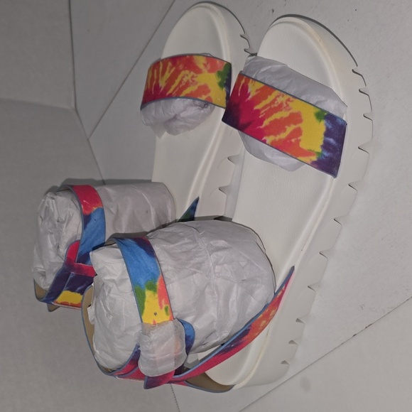 MIA Mady Rainbow Tie-Dye Ankle Strap Sandals, Size 8.5 M NIB - Picture 1 of 11